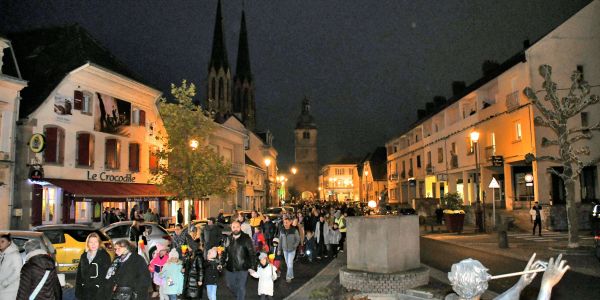 UNE BELLE PARADE POUR LA SAINT-MARTIN