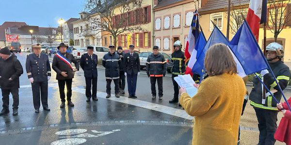 Le jeudi 5 décembre à 16h30, Sarralbe a commémoré avec émotion le 80ᵉ anniversaire de sa libération.