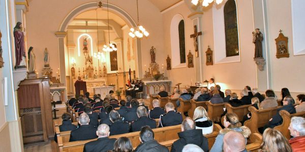 Les sapeurs-pompiers de Sarralbe et du Val-de-Guéblange célèbrent leur Sainte-Barbe