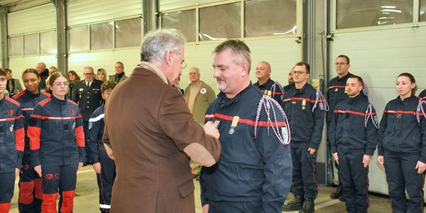 Les sapeurs-pompiers de Sarralbe et du Val-de-Guéblange célèbrent leur Sainte-Barbe