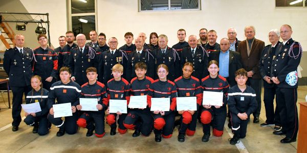 Les sapeurs-pompiers de Sarralbe et du Val-de-Guéblange célèbrent leur Sainte-Barbe