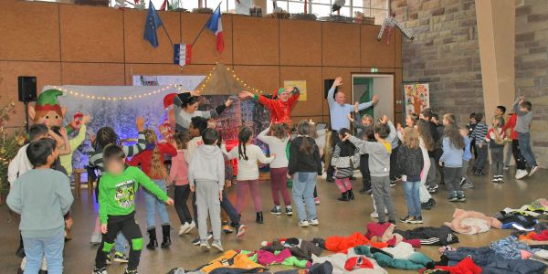 La magie de Saint Nicolas et de l'elfe du Père Noël dans nos écoles