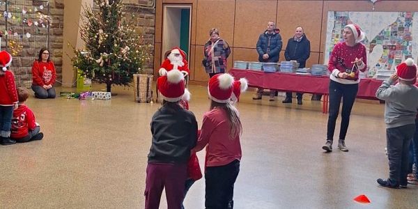 Une visite magique du Père Noël dans nos écoles