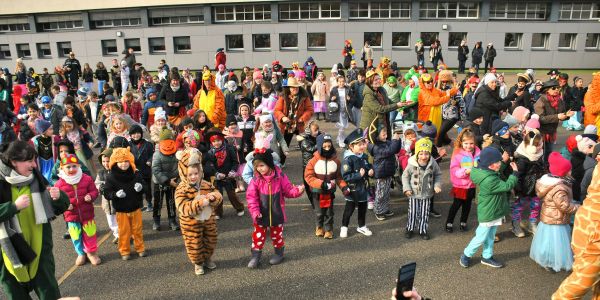 UNE CAVALCADE HAUTE EN COULEURS À SARRALBE