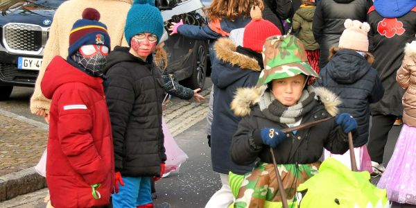 UNE CAVALCADE HAUTE EN COULEURS À SARRALBE