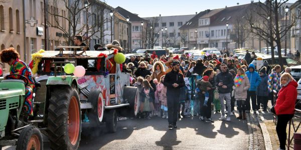 UNE CAVALCADE HAUTE EN COULEURS À SARRALBE