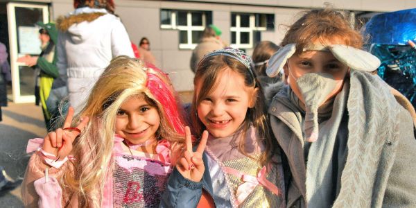 UNE CAVALCADE HAUTE EN COULEURS À SARRALBE