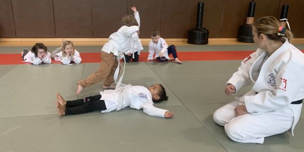 Des Vacances d’Hiver Animées au Périscolaire de l’Île aux Copains (ASBH)