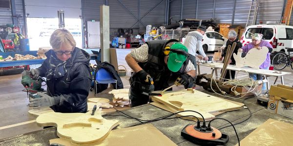 UNE JOURNÉE DE CRÉATIVITÉ POUR EMBELLIR NOTRE COMMUNE POUR PÂQUES