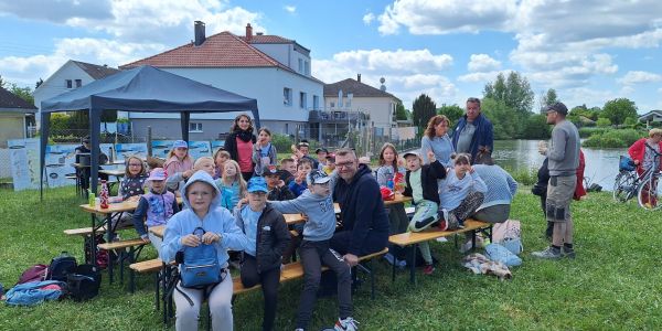 Découverte de la Pêche pour les Élèves de l’École de RECH Découverte de la Pêche pour les Élèves de l’École de RECH